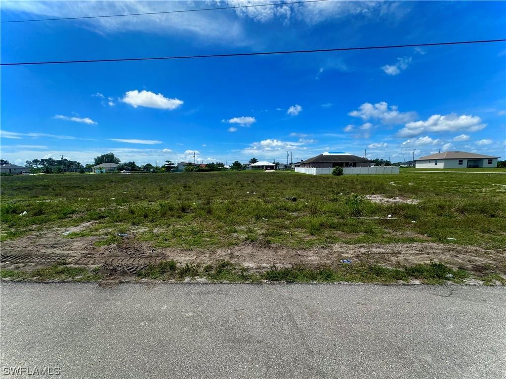 2711 20th St., Lehigh Acres, FL 33976