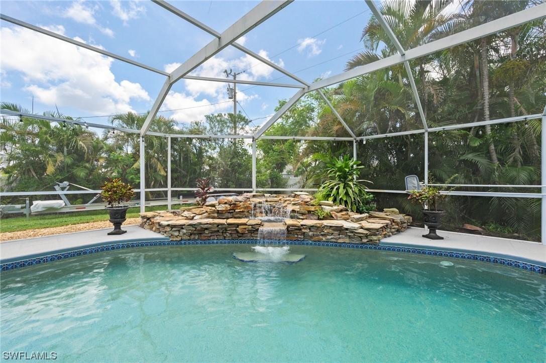 520 SW 21st Ter., Cape Coral, FL 33991