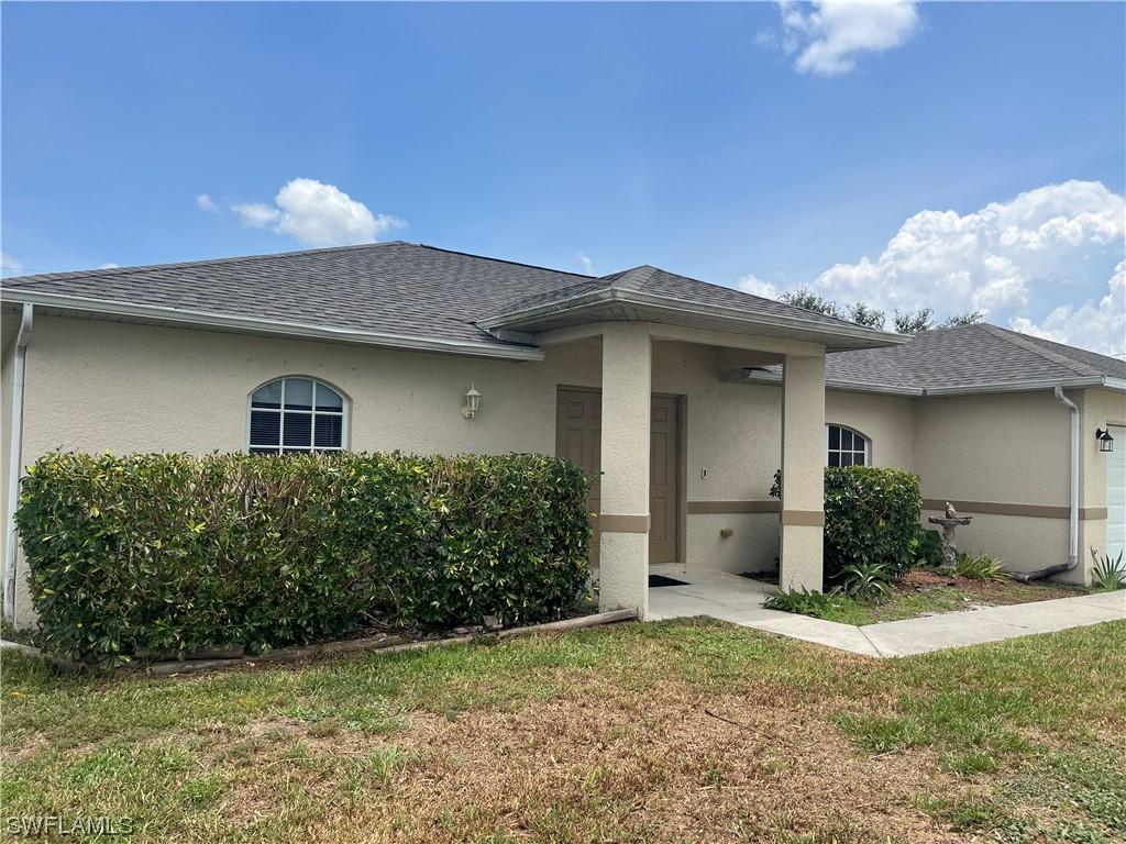2129 NE 9th Pl., Cape Coral, FL 33909