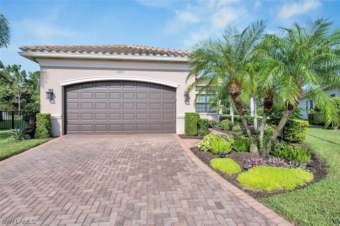 3590 Beaufort Ct., Naples, FL 34119