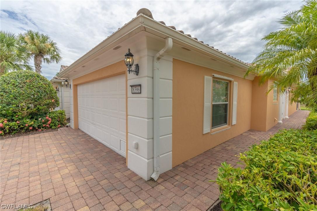 8396 Borboni Ct., Naples, FL 34114