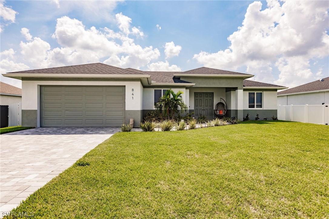 841 NE 7th Pl., Cape Coral, FL 33909