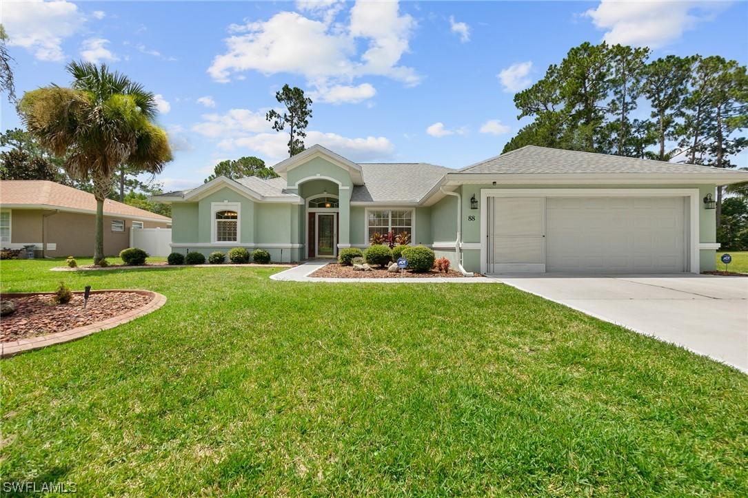 88 Woodside Dr., Palm Coast, FL 32164