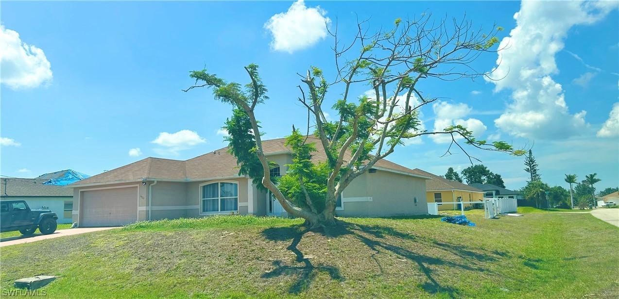 1923 NE 20th Ter., Cape Coral, FL 33909