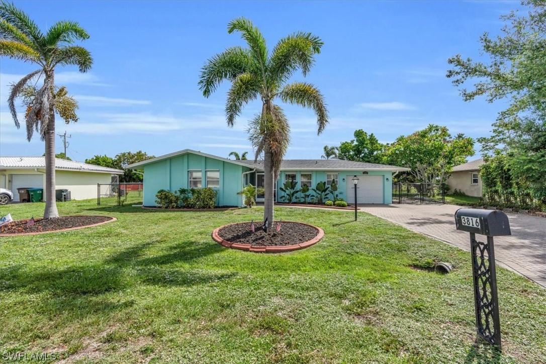 3816 SE 2nd Pl., Cape Coral, FL 33904