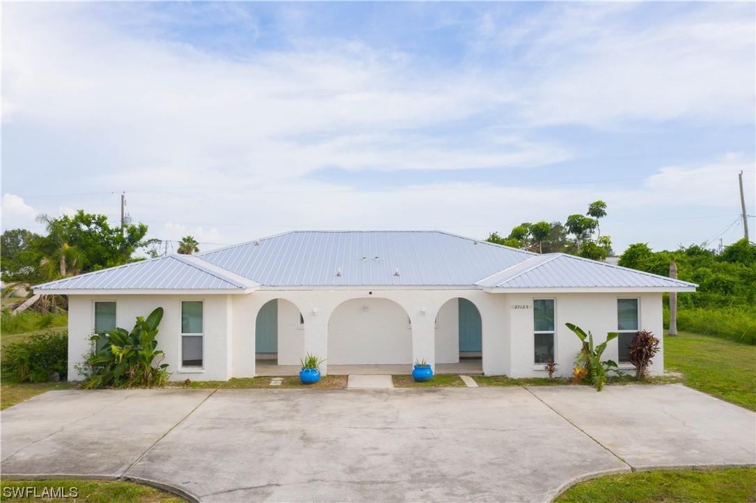 27123 Sunnybrook Rd., Punta Gorda, FL 33983