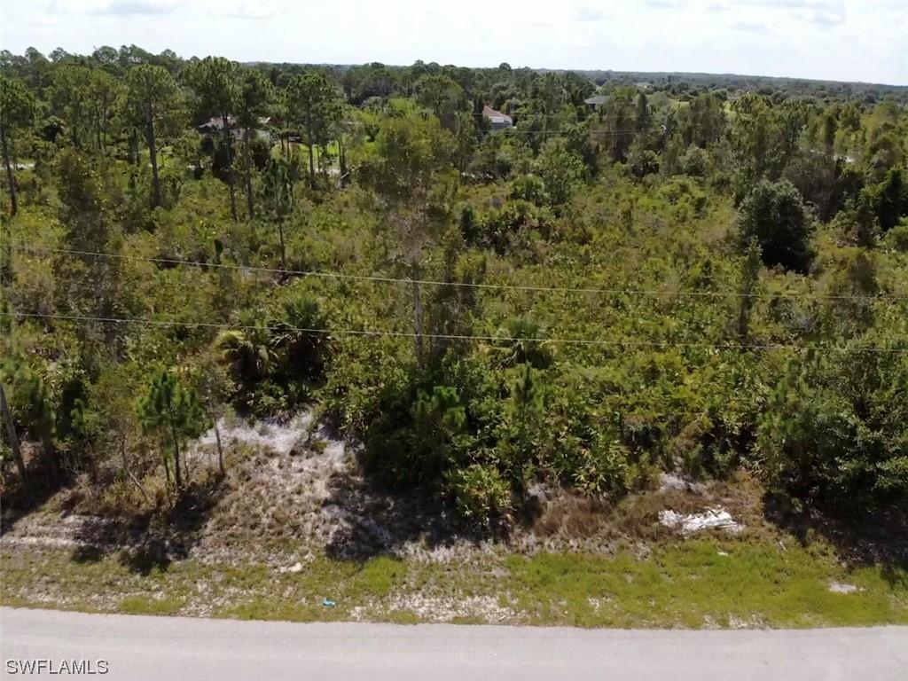 6004 Sara Ave., Lehigh Acres, FL 33971