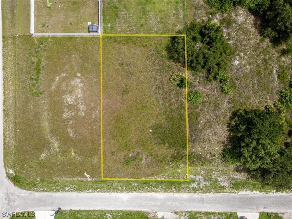 4016 13th St., Lehigh Acres, FL 33976