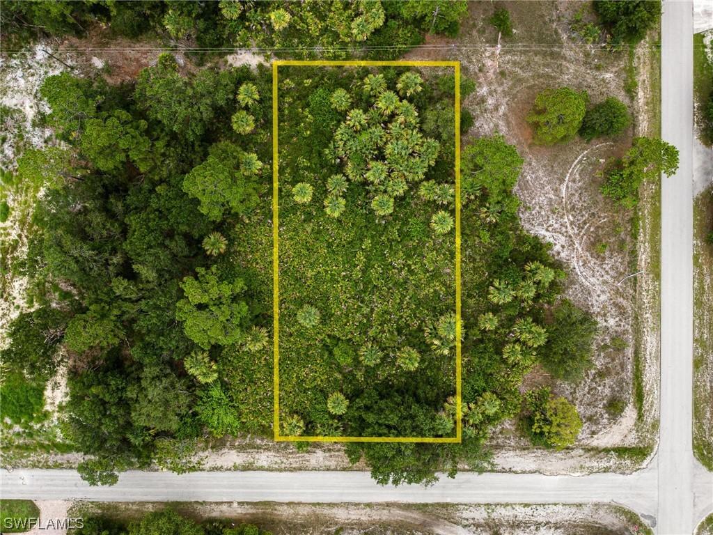 1402 Columbus Ave., Lehigh Acres, FL 33972
