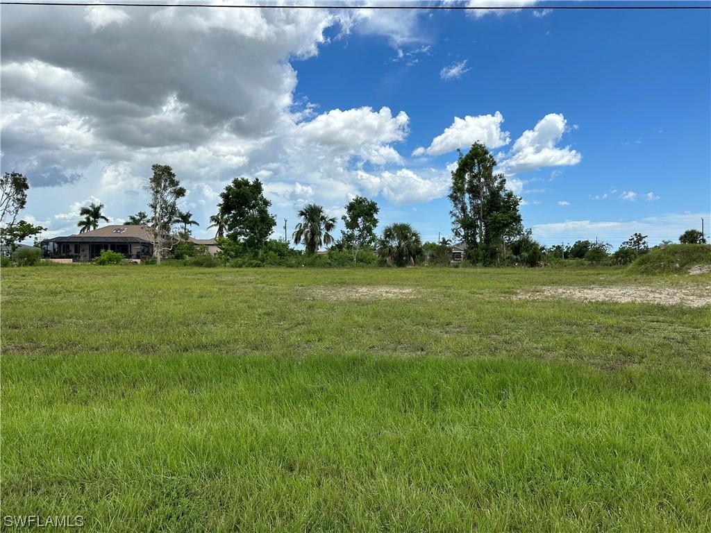 1424 NW 17th Ter., Cape Coral, FL 33993