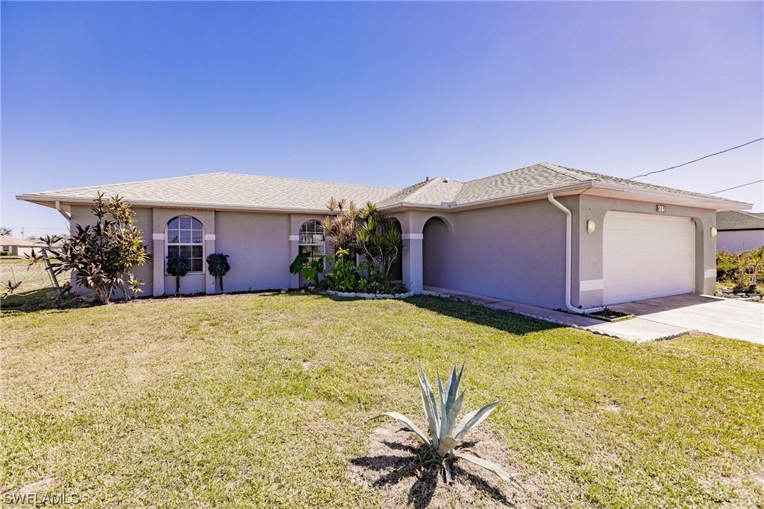 409 NW 18th Pl., Cape Coral, FL 33993