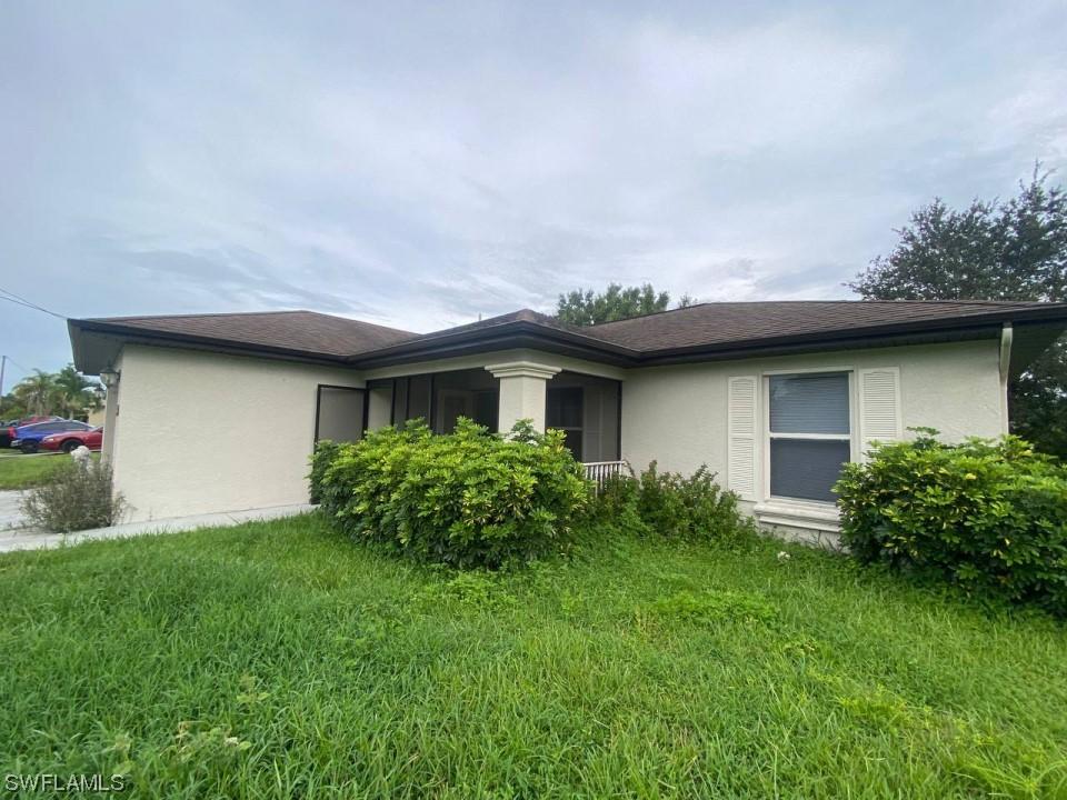1216 Bayou St., Lehigh Acres, FL 33974