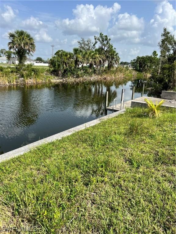 3318 NE 13th Pl., Cape Coral, FL 33909
