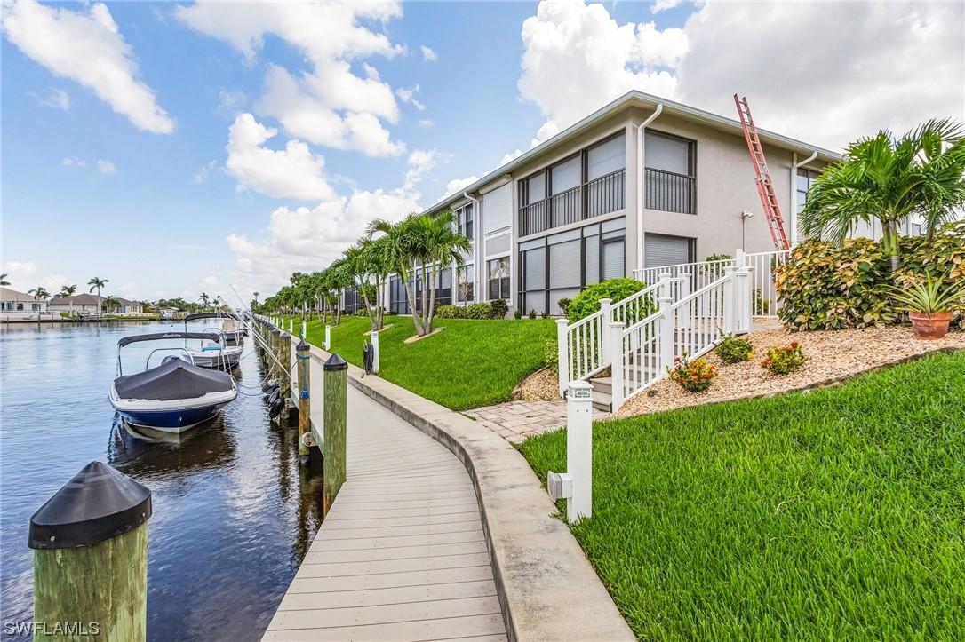 4718 SW 12th Pl. #105, Cape Coral, FL 33914