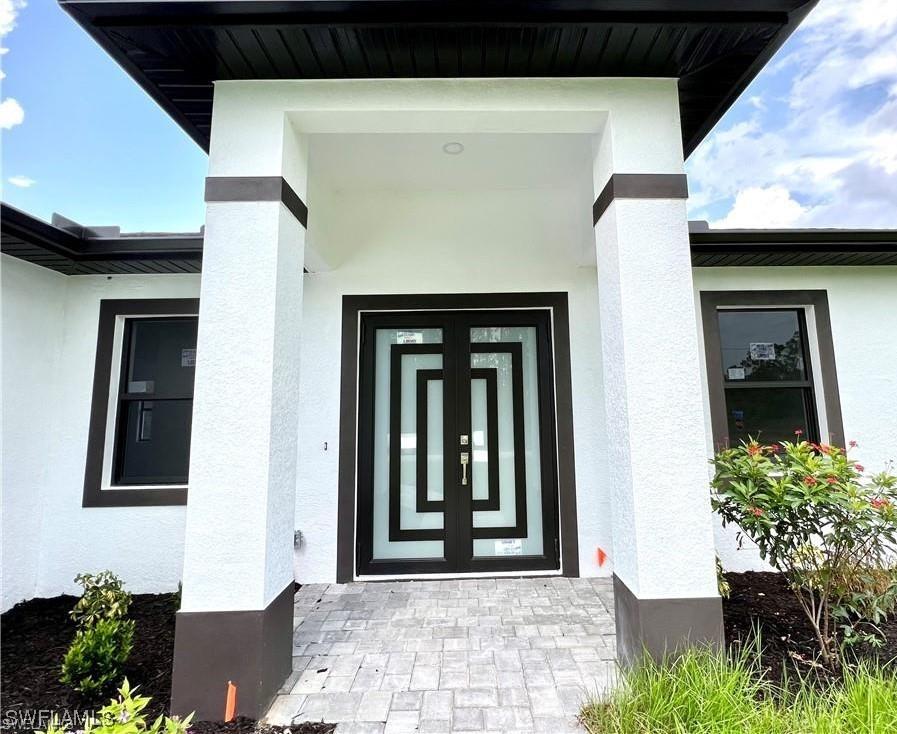 705 Marvin Ave., Lehigh Acres, FL 33971