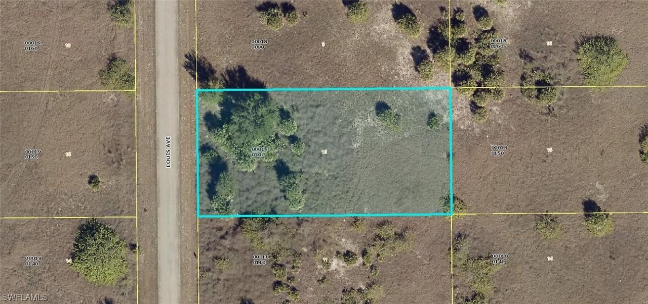 1704 Louis Ave., Lehigh Acres, FL 33972