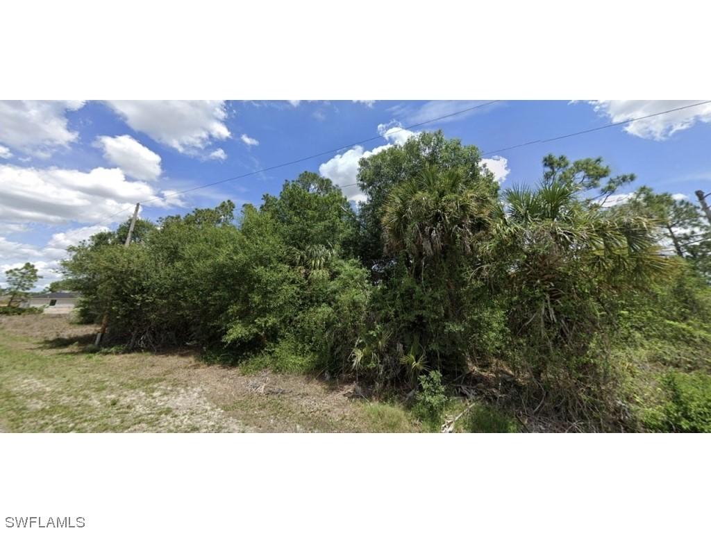 616 Fitch Ave., Lehigh Acres, FL 33972
