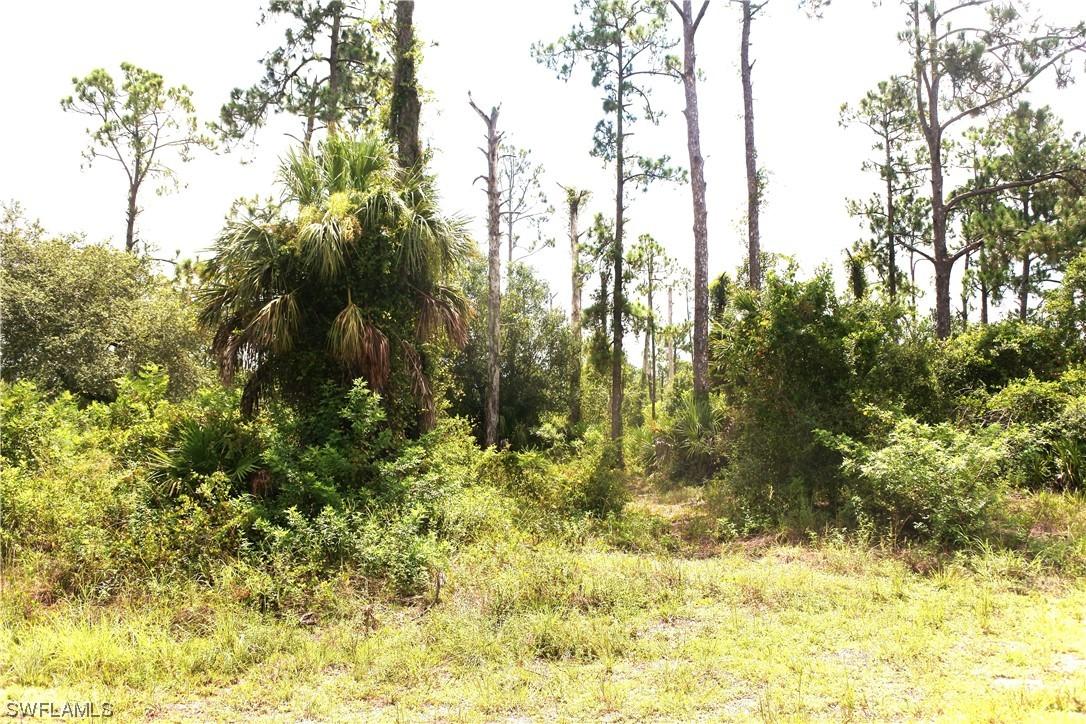 906 Leroy Ave., Lehigh Acres, FL 33972