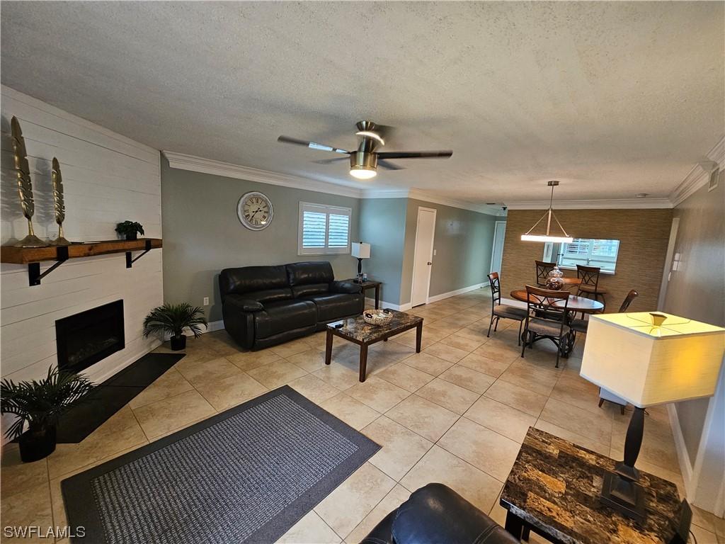 7013 New Post Dr. #4, North Fort Myers, FL 33917