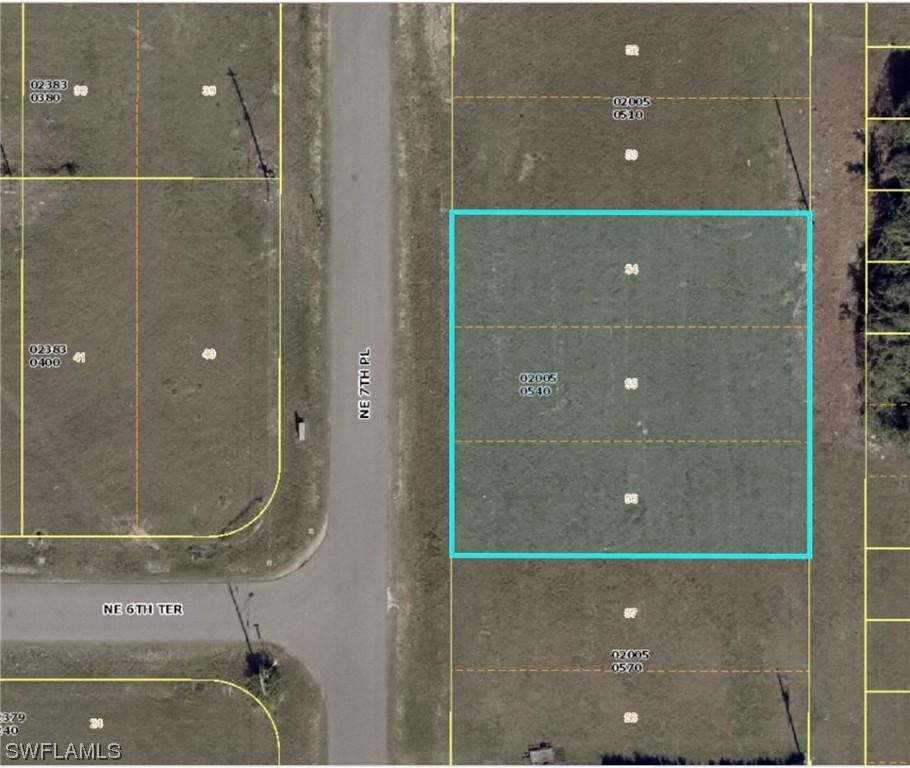 653 NE 7th Pl., Cape Coral, FL 33909