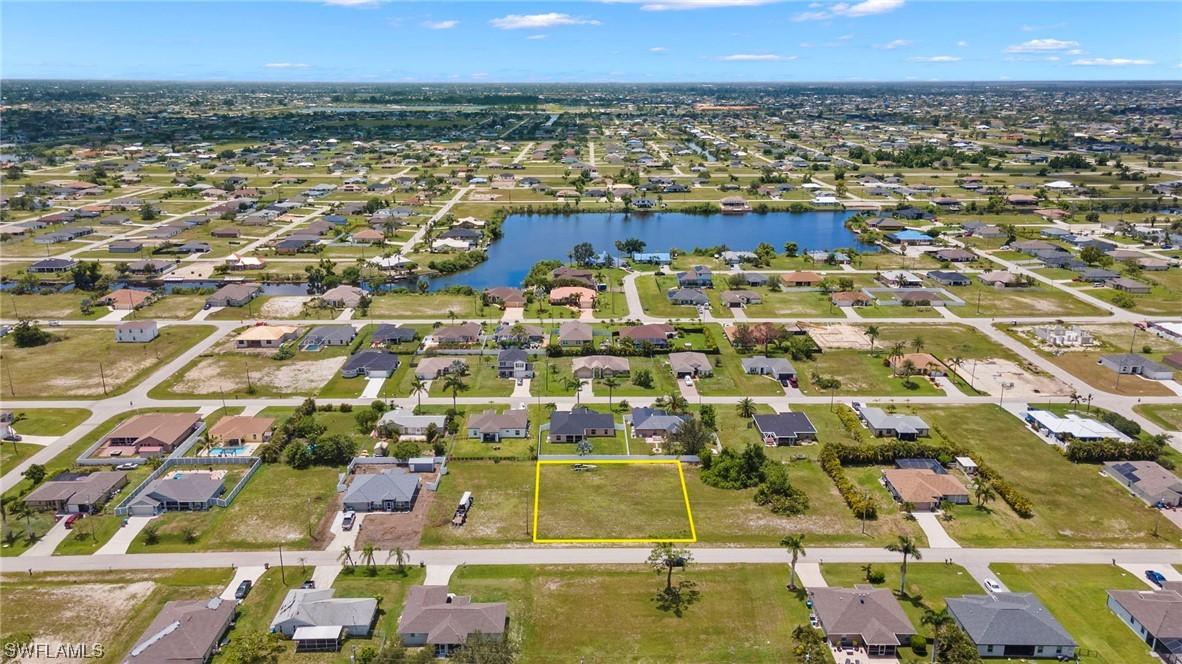 1226 NW 19th Ter., Cape Coral, FL 33993