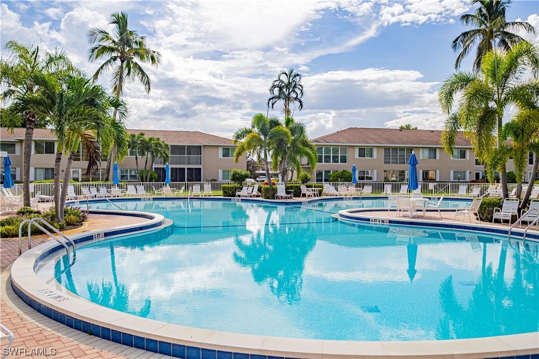 248 Palm Dr. #49-5, Naples, FL 34112