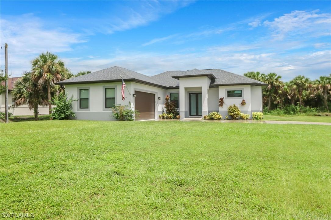 2829 18th Ave., Naples, FL 34117