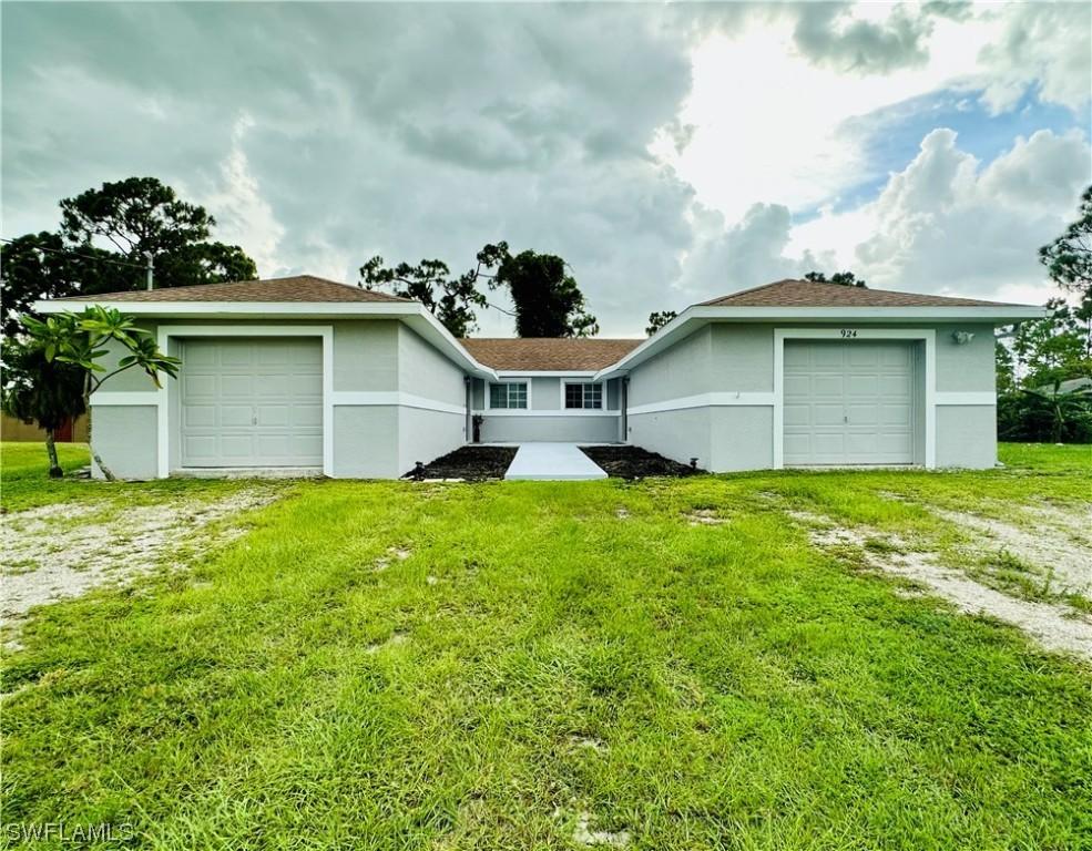 924-926 Eisenhower Blvd., Lehigh Acres, FL 33974