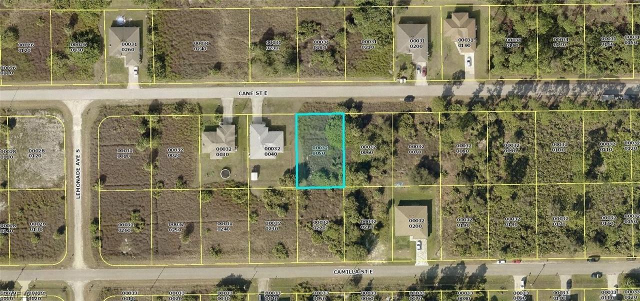 746 Cane St., Lehigh Acres, FL 33974