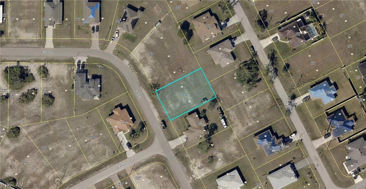 4317 NE 8th Ct., Cape Coral, FL 33909