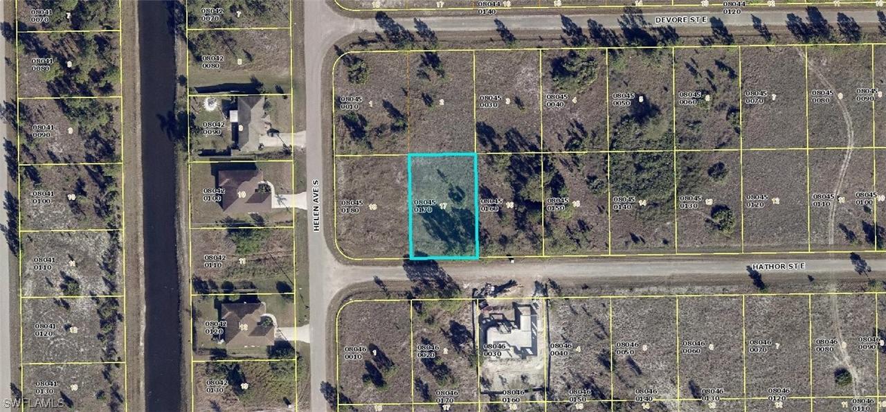 1241 Hathor St., Lehigh Acres, FL 33974