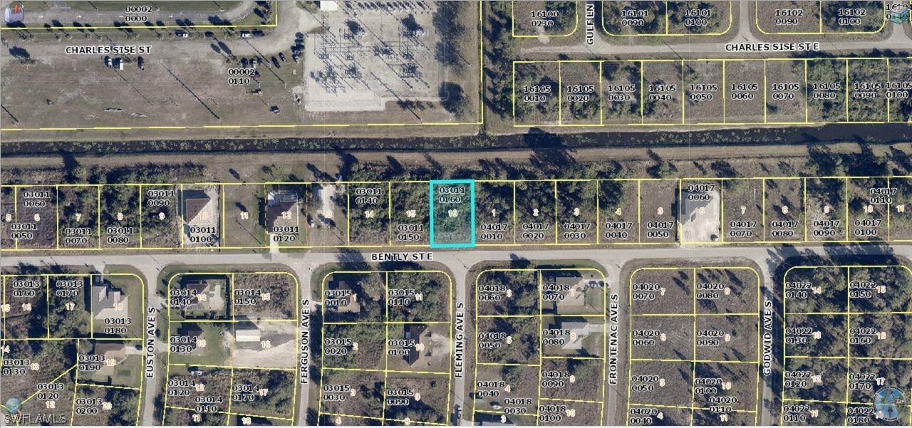 831 Bently St., Lehigh Acres, FL 33974