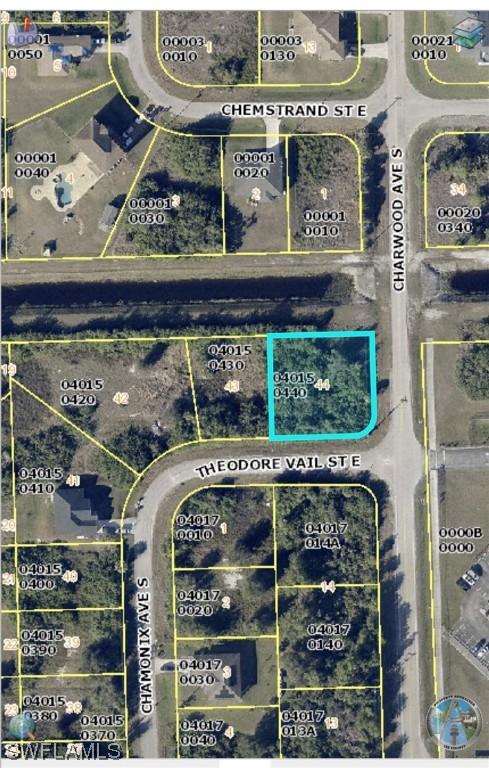 655 Theodore Vail St., Lehigh Acres, FL 33974