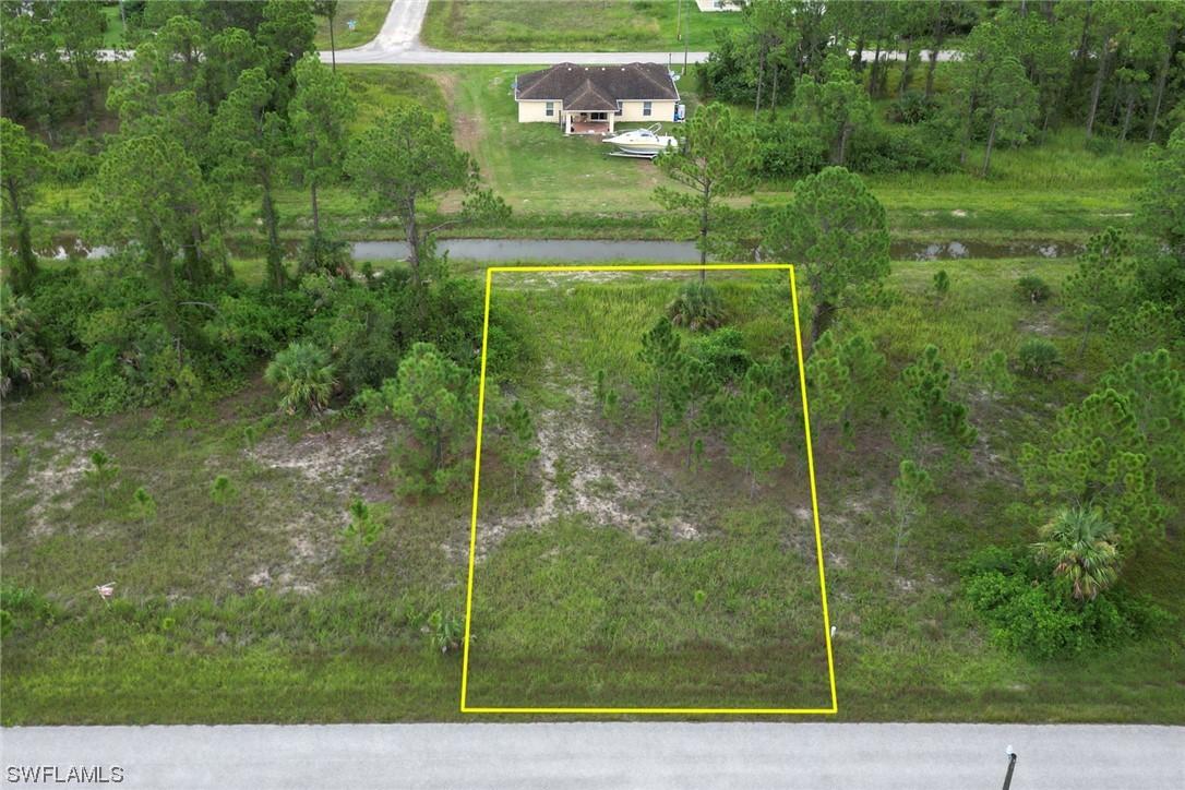 1233 Cordoba St., Lehigh Acres, FL 33974