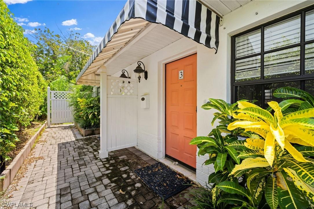 721 9th St. #3, Naples, FL 34102