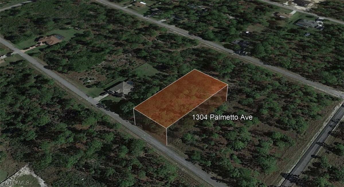 1304 Palmetto Ave., Lehigh Acres, FL 33972