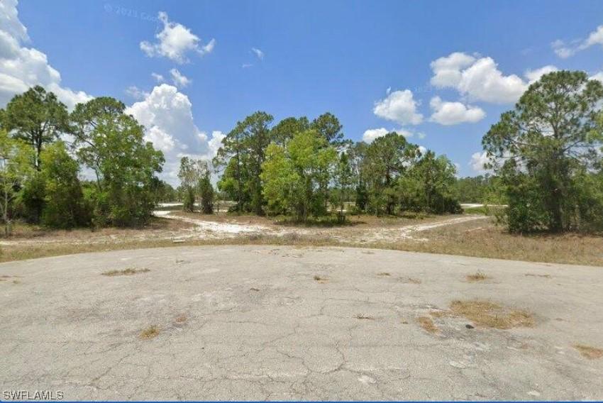 728 Joffre Pl., Lehigh Acres, FL 33974