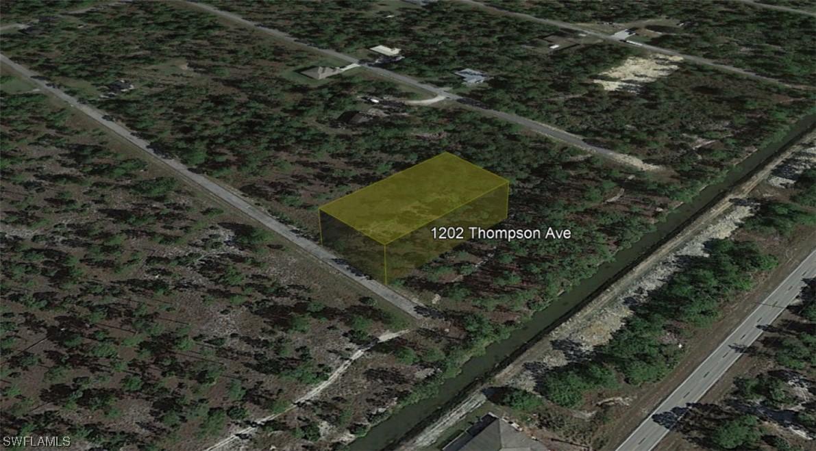 1202 Thompson Ave., Lehigh Acres, FL 33972