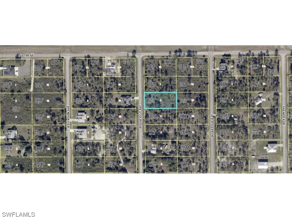 1120 Roosevelt Ave., Lehigh Acres, FL 33936