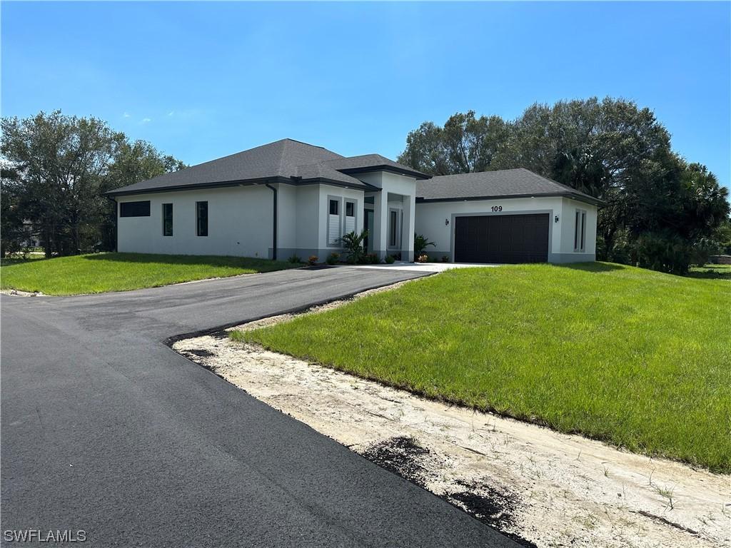 109 14th St., Naples, FL 34117