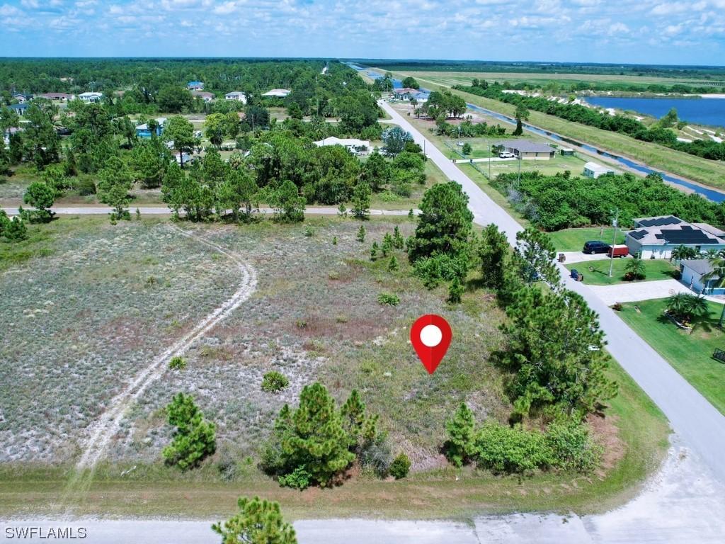 1255 Hathor St., Lehigh Acres, FL 33974