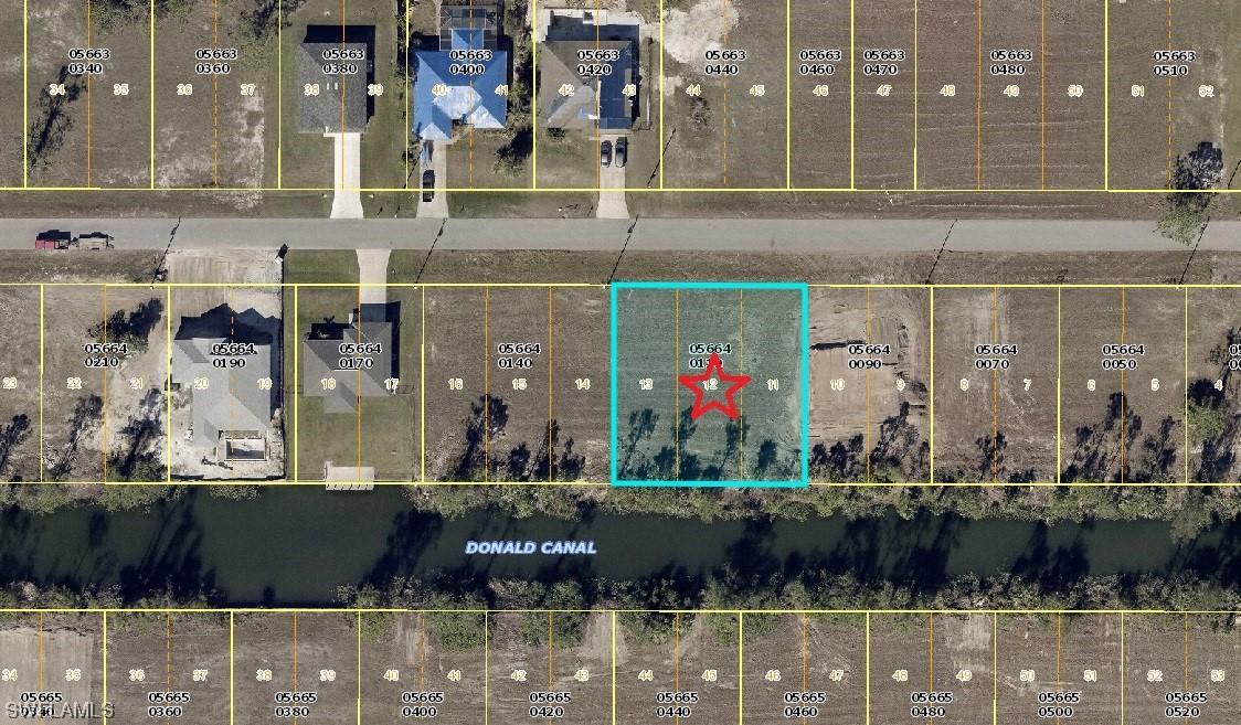 2306 NE 35th Ln., Cape Coral, FL 33909