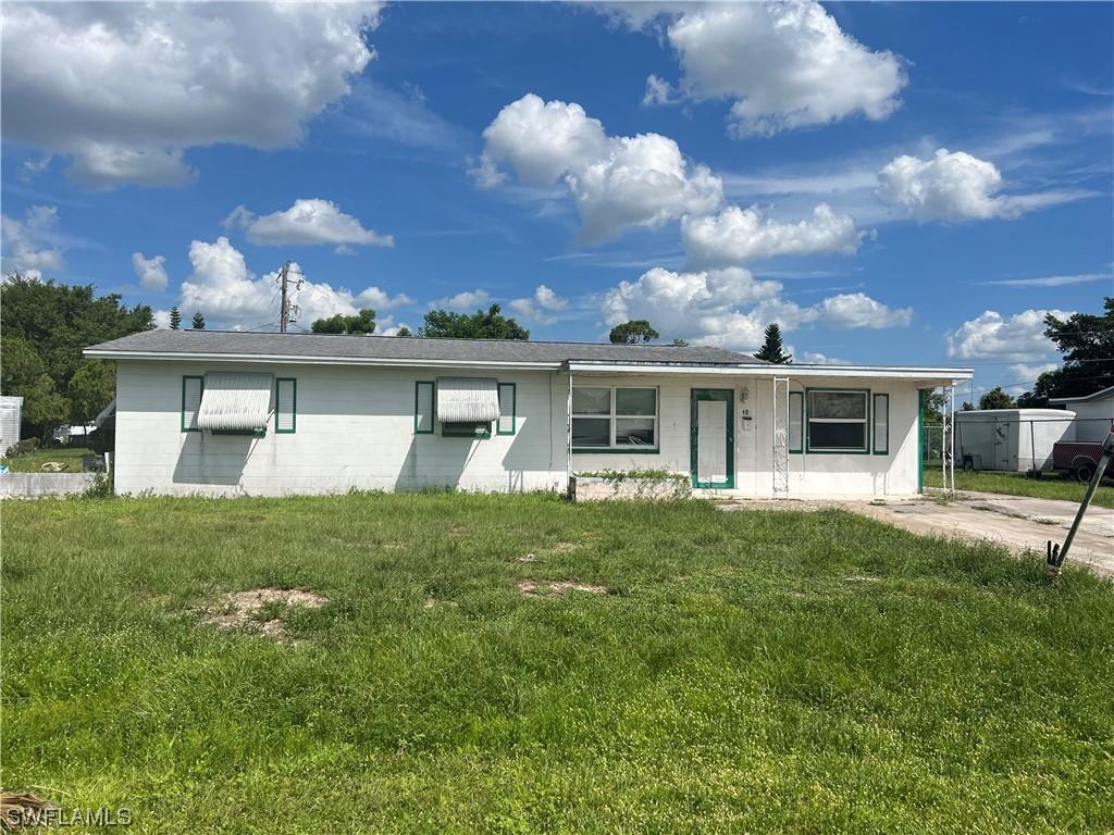 10 Alcala Ave., Lehigh Acres, FL 33936