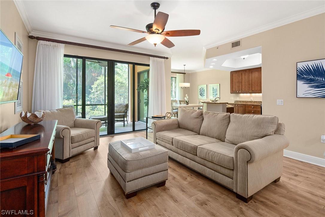 1035 Sandpiper St. #F-103, Naples, FL 34102