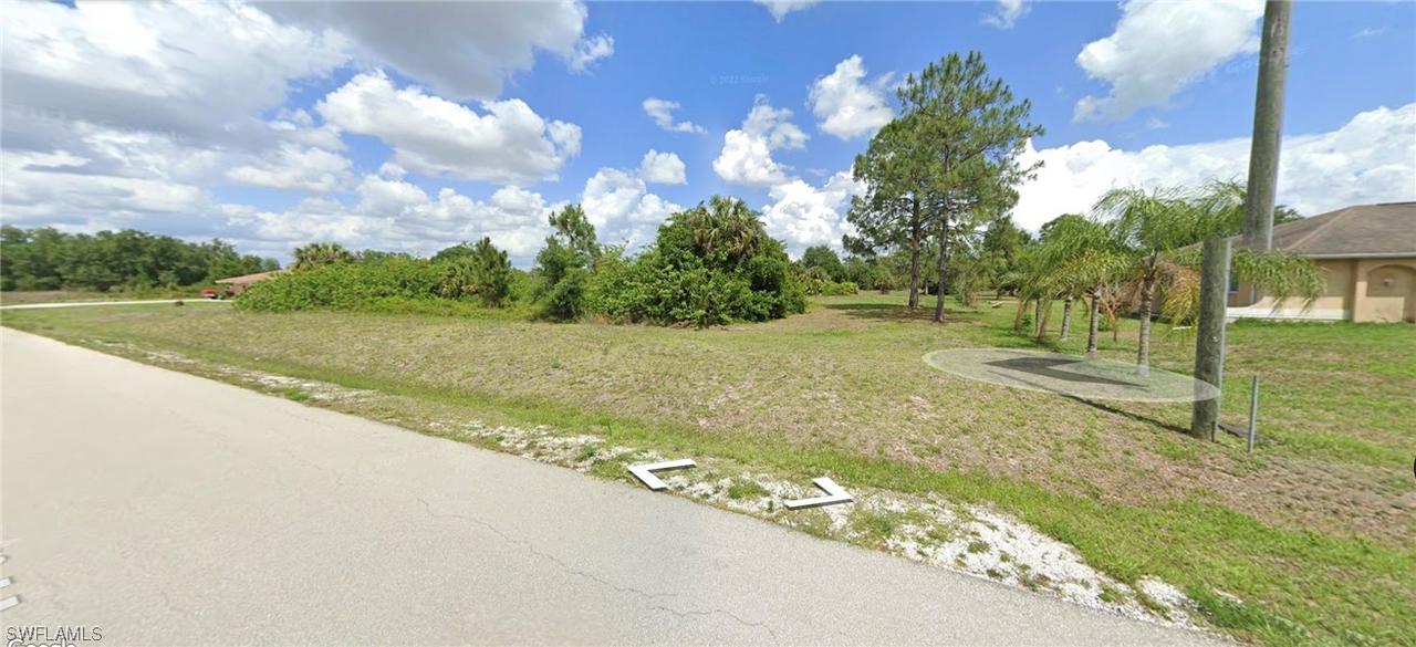 1612 Truman Ave., Lehigh Acres, FL 33972