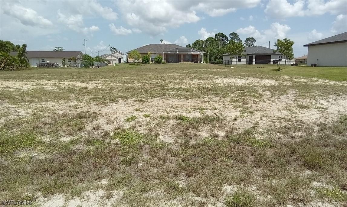 3203 NW 4th Pl., Cape Coral, FL 33993