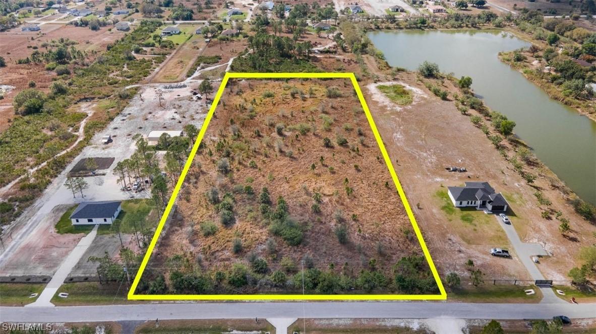 xxx 58th Ave., Naples, FL 34120