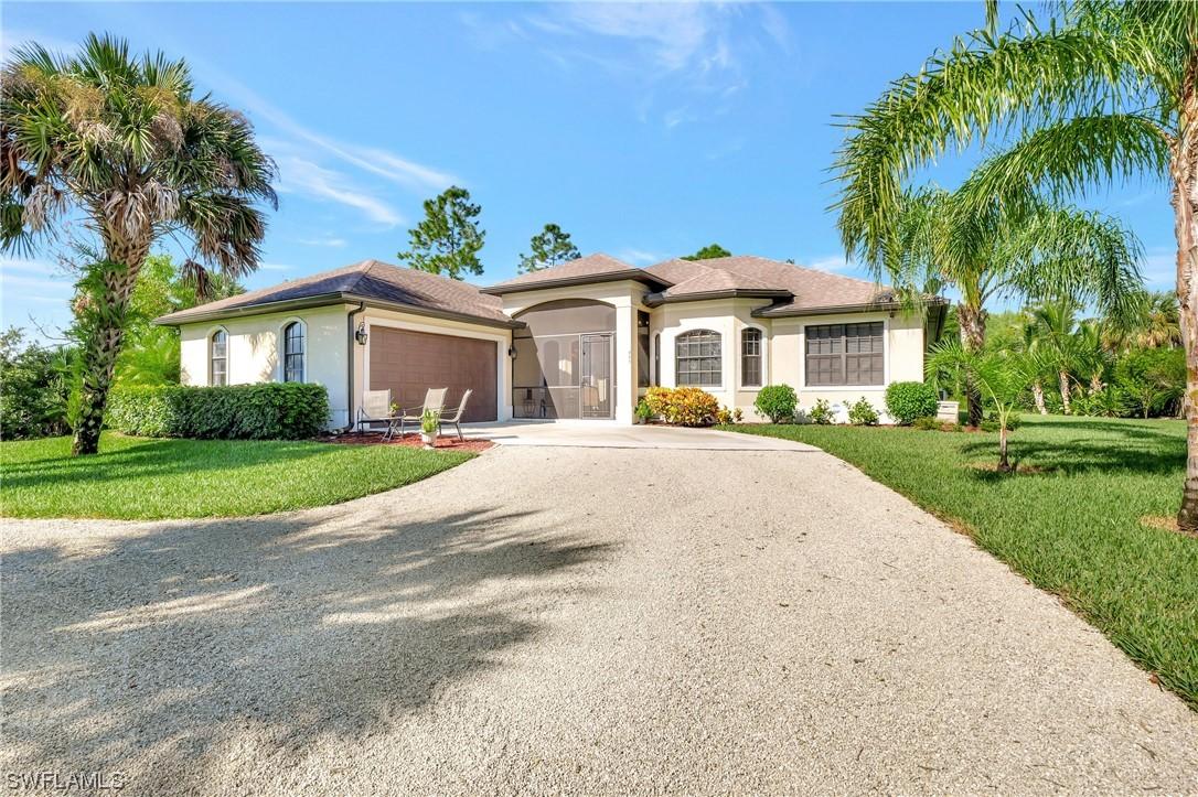 995 16th St., Naples, FL 34117