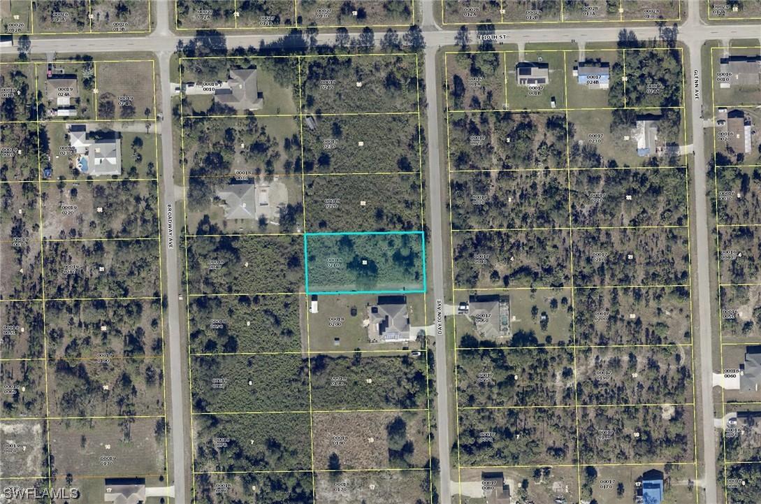 917 Dayton Ave., Lehigh Acres, FL 33972