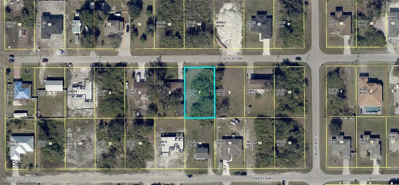3307 6th St., Lehigh Acres, FL 33976